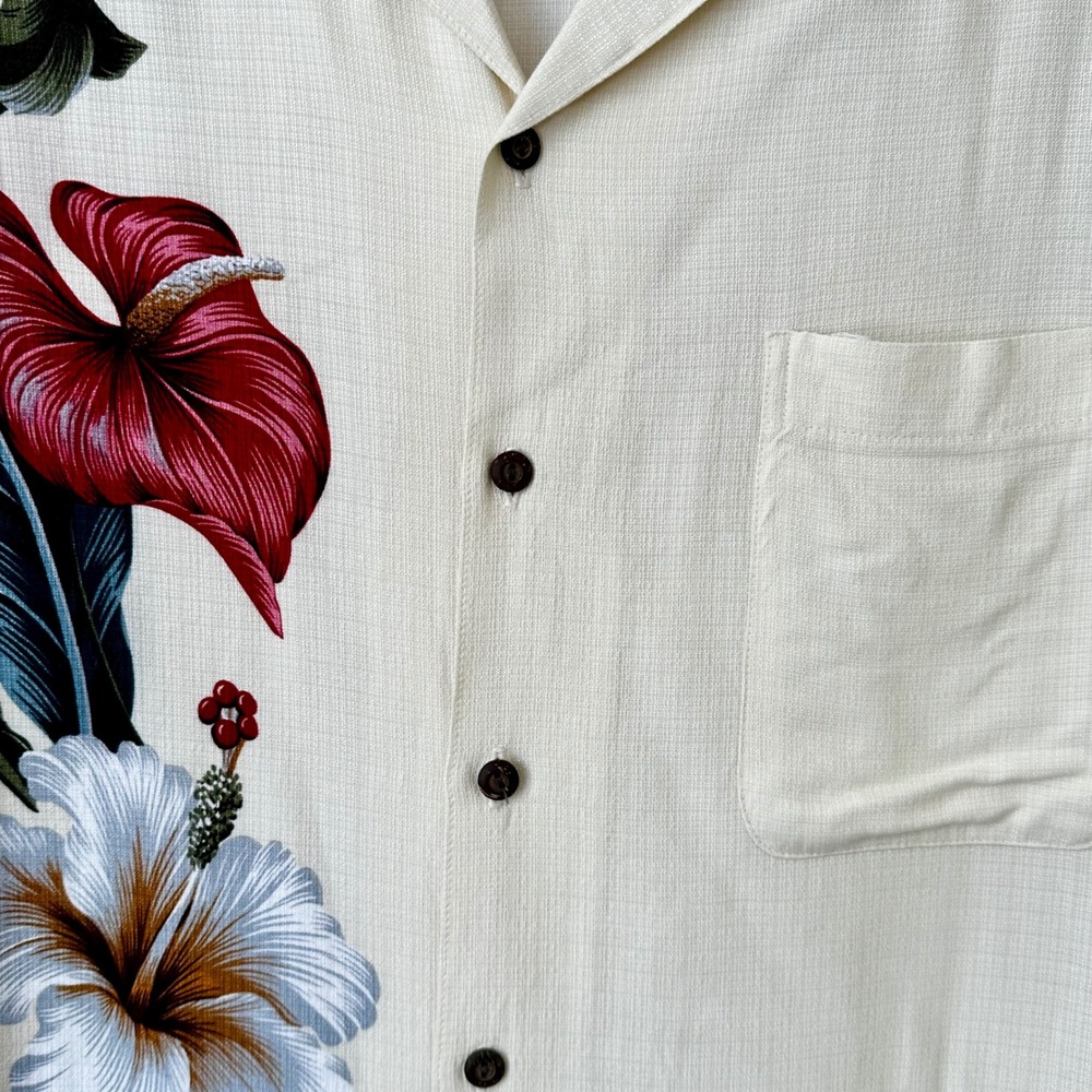 Iolani Mens XL Hawaiian Shirt Cream Floral Hibiscus Graphic Camp Aloha Top - Picture 3 of 11